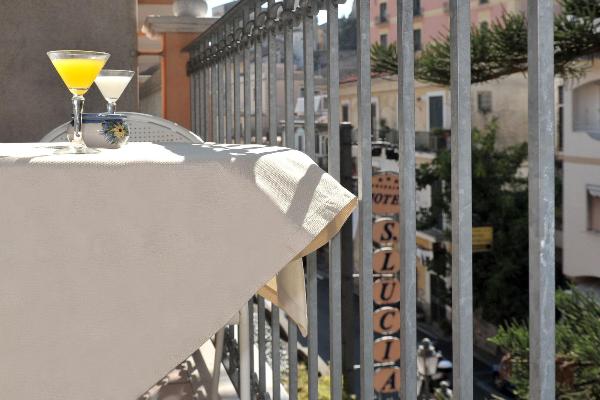 Hotel Santa Lucia Minori Esterno foto