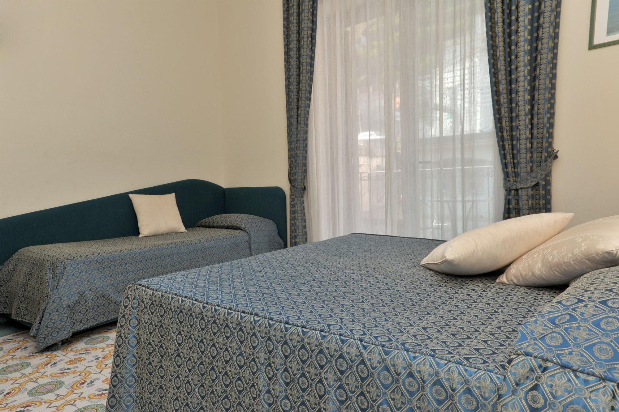 Hotel Santa Lucia Minori Esterno foto