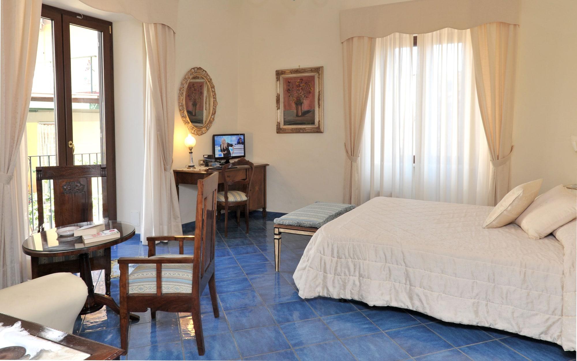Hotel Santa Lucia Minori Esterno foto