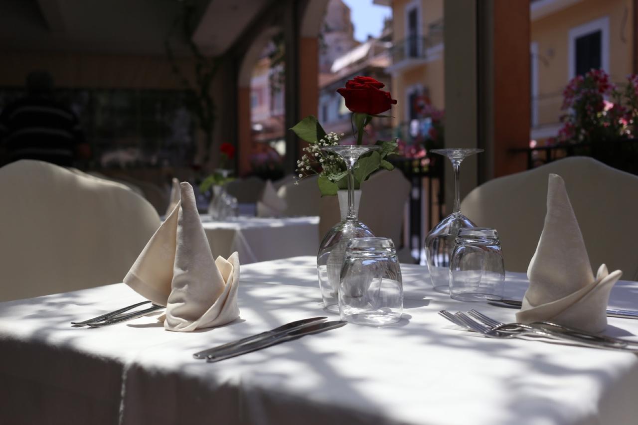Hotel Santa Lucia Minori Esterno foto